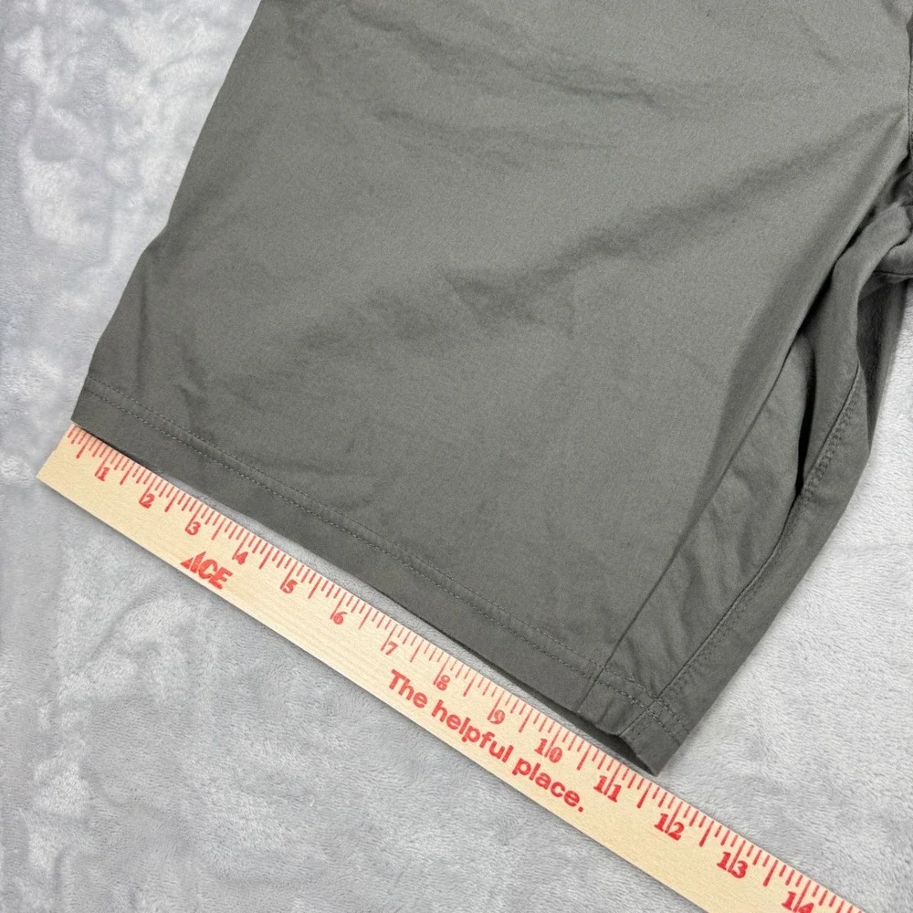 KUHL Resistor Lite Chino Shorts Mens 36 Green 10.5